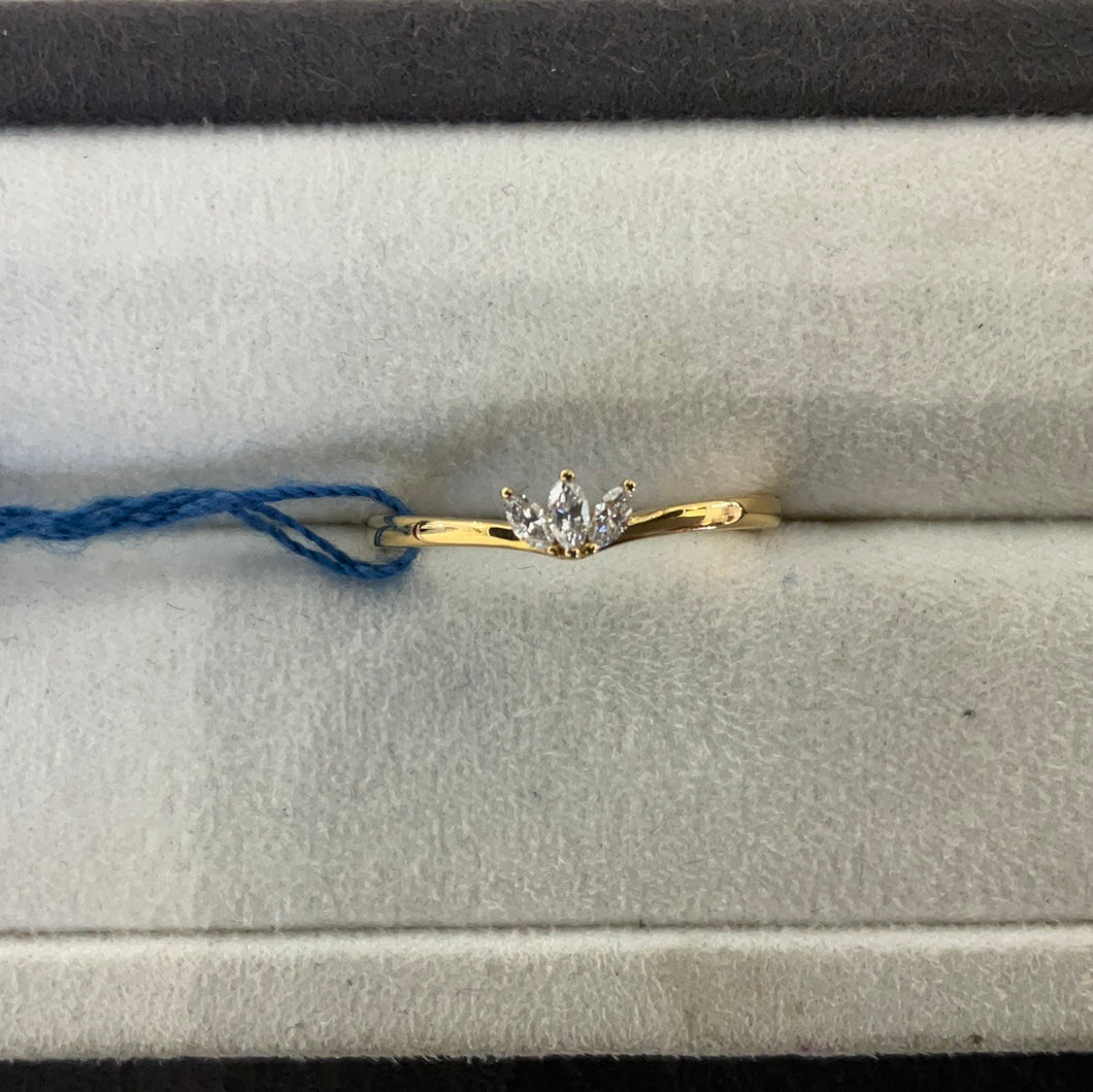 Crown Diamond Ring R5946-MD-18Y