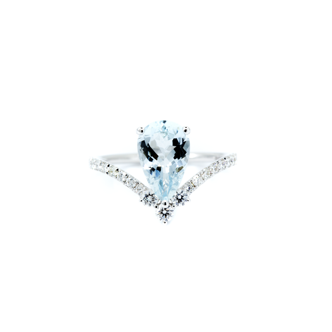 Pear Aquamarine Diamond Ring