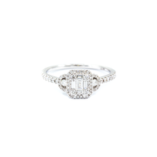 將圖片載入圖庫檢視器 Vintage Inspired Baguette Diamond Ring
